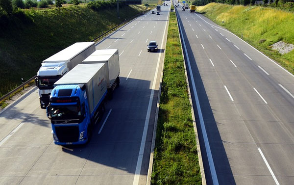 cheap road freight forwarding in uk